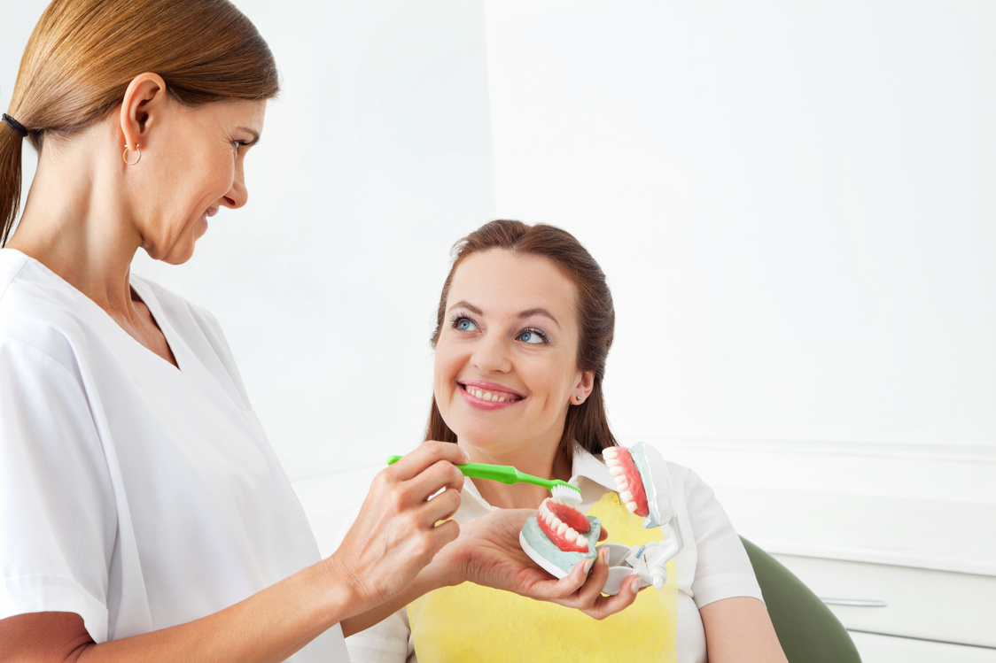 Dentist Explains Correct Tooth Brushing Technique